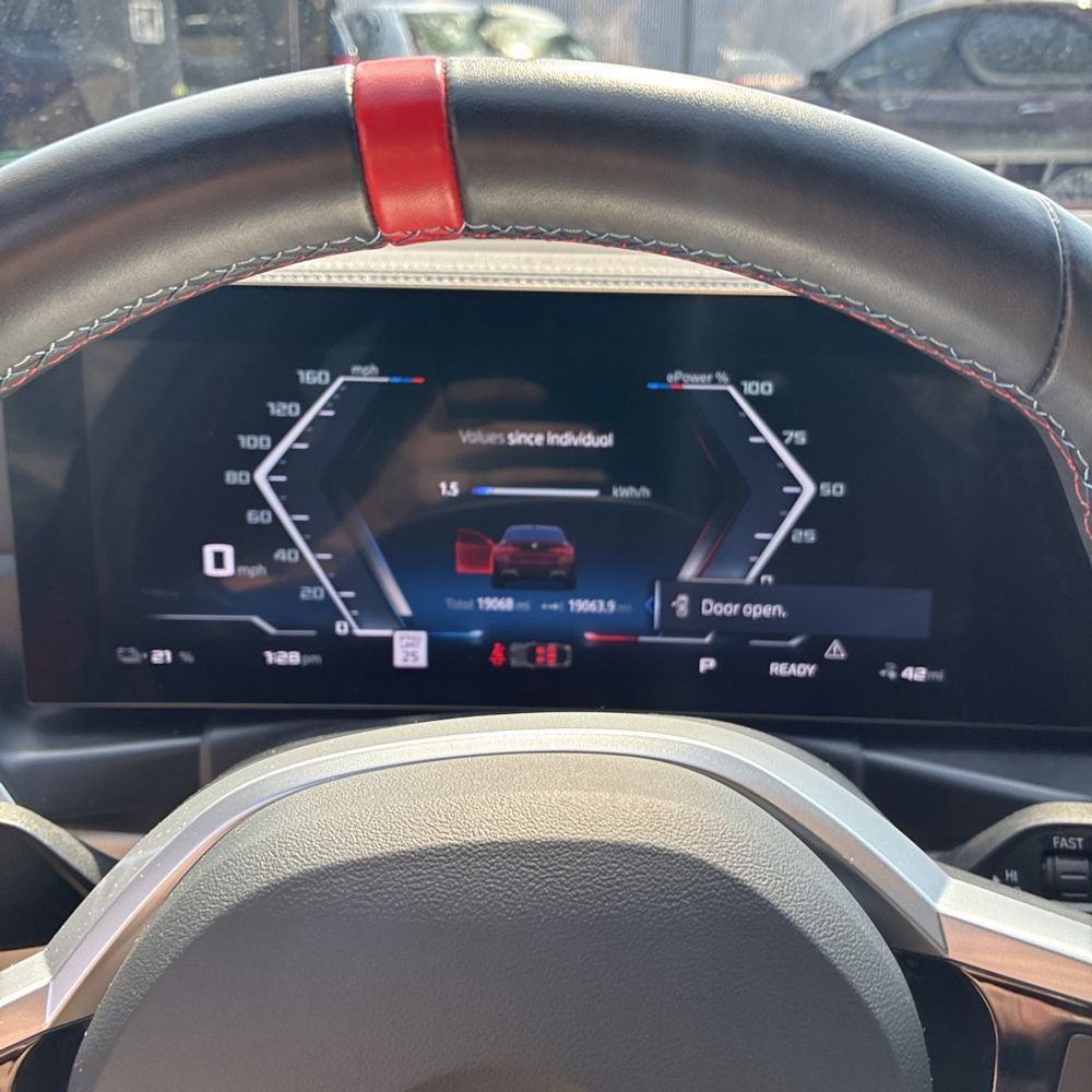 2025 BMW i4 Gran Coupe - Image 19