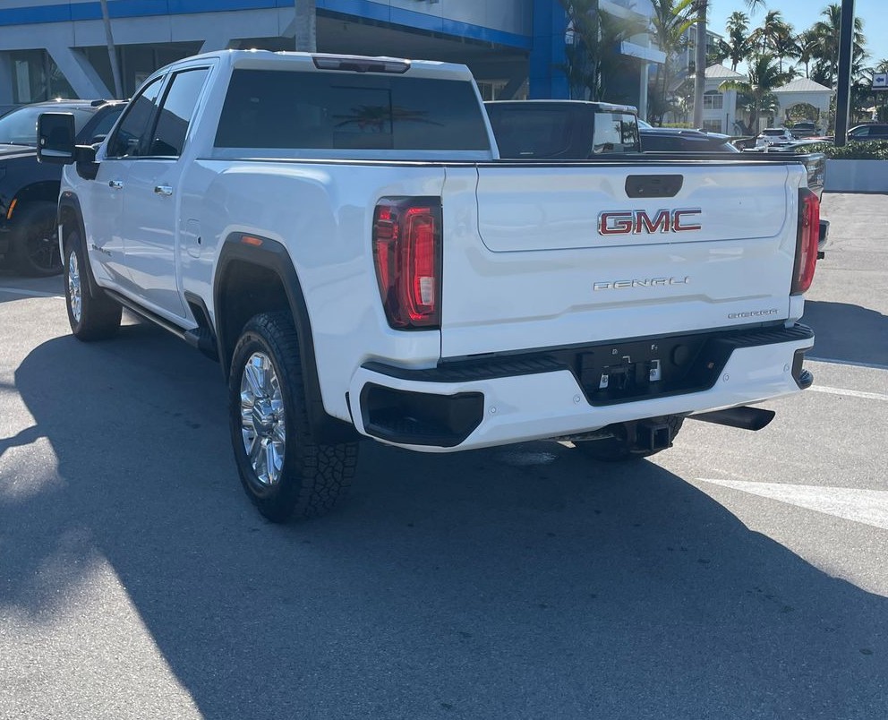 2022 GMC Sierra 2500HD - Image 44