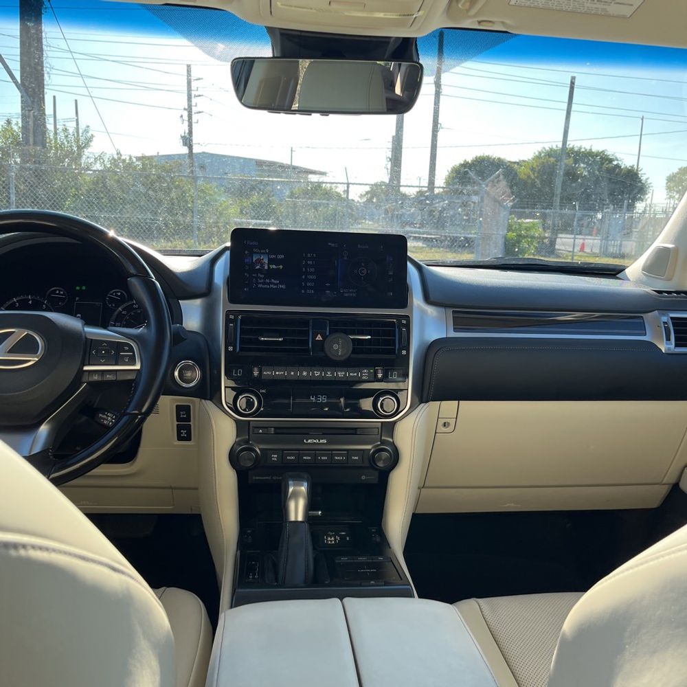 2023 Lexus GX 460 Base - Image 14