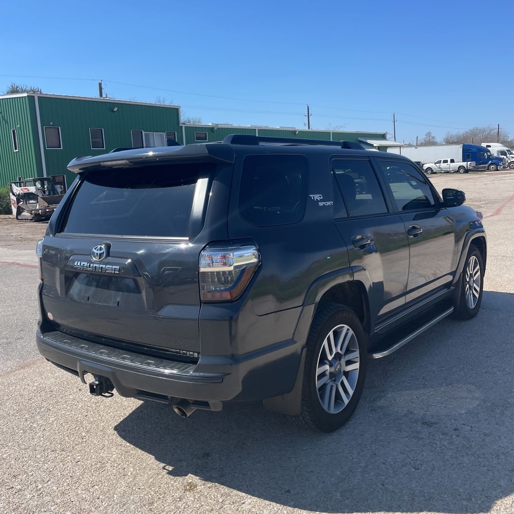 2024 Toyota 4Runner - Image 40