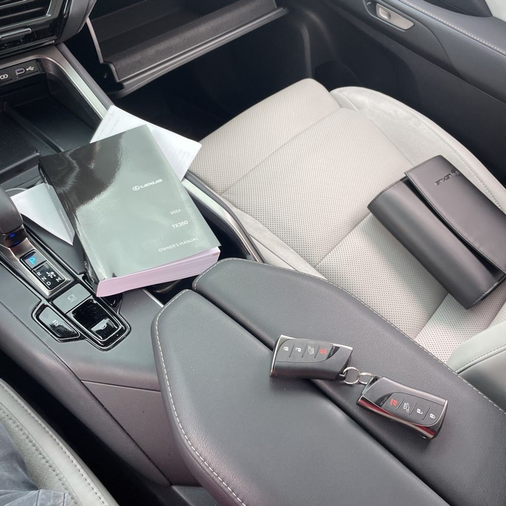 2024 Lexus TX 350 Luxury - Image 38