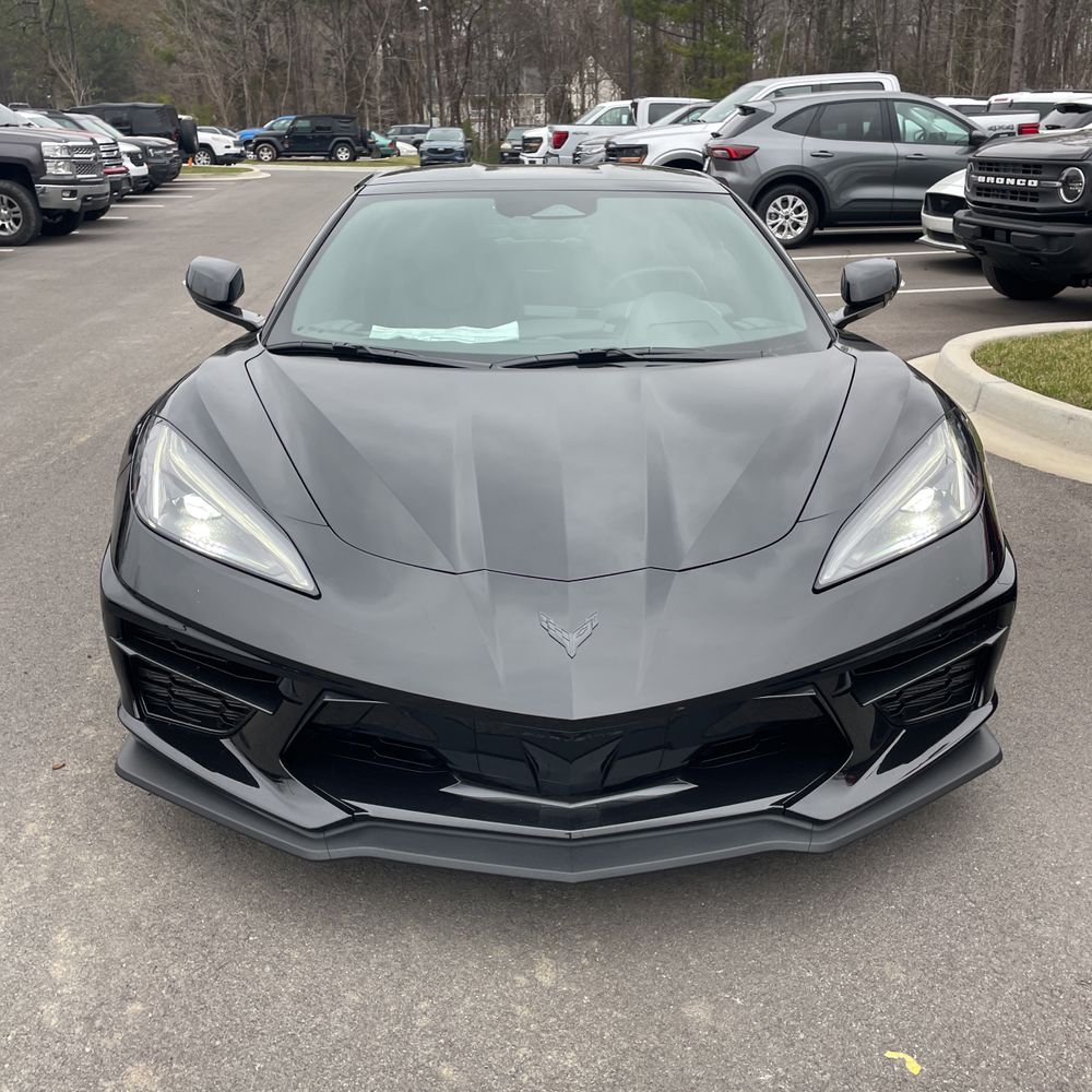 2025 Chevrolet Corvette - Image 4