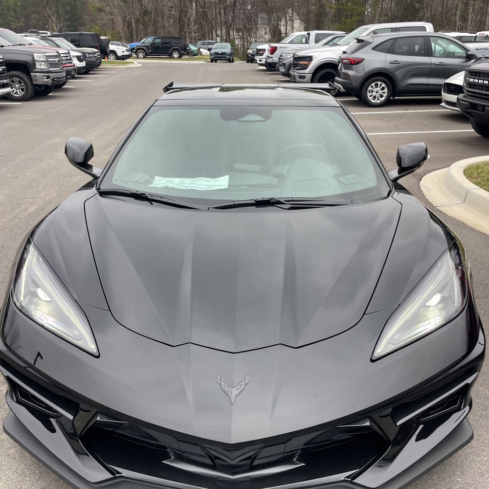 2025 Chevrolet Corvette - Image 9