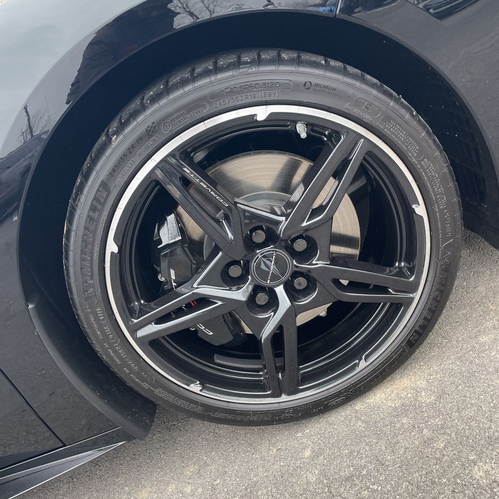 2025 Chevrolet Corvette - Image 19