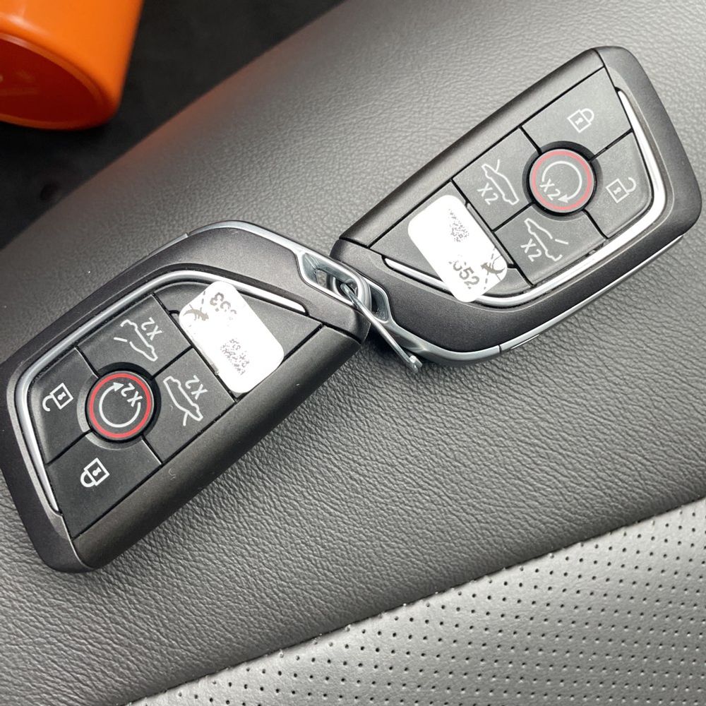 2025 Chevrolet Corvette - Image 26