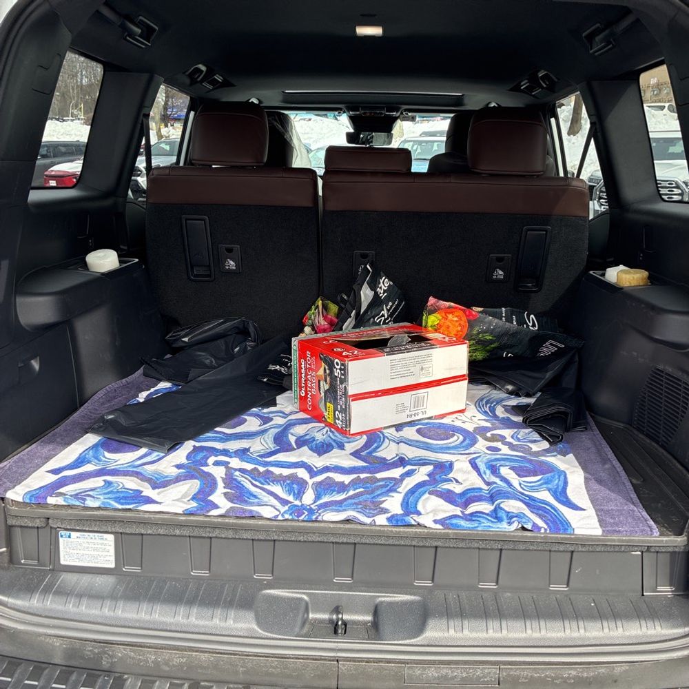 2024 Toyota Land Cruiser - Image 7