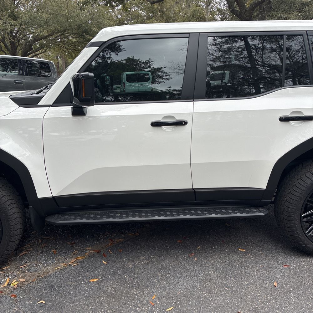 2025 Toyota Land Cruiser - Image 14