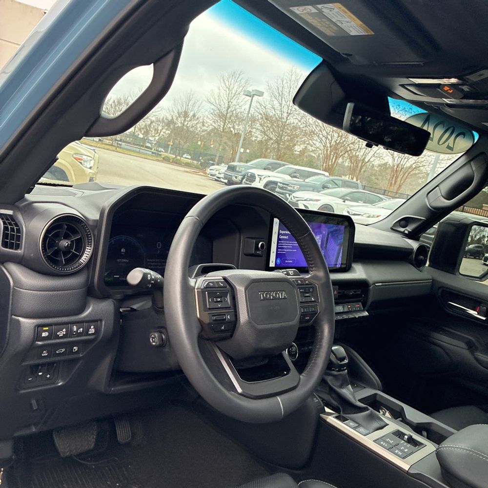 2024 Toyota Land Cruiser - Image 15