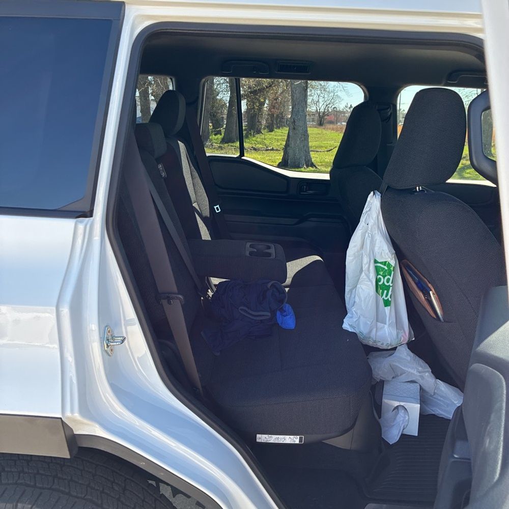 2025 Toyota Land Cruiser - Image 6