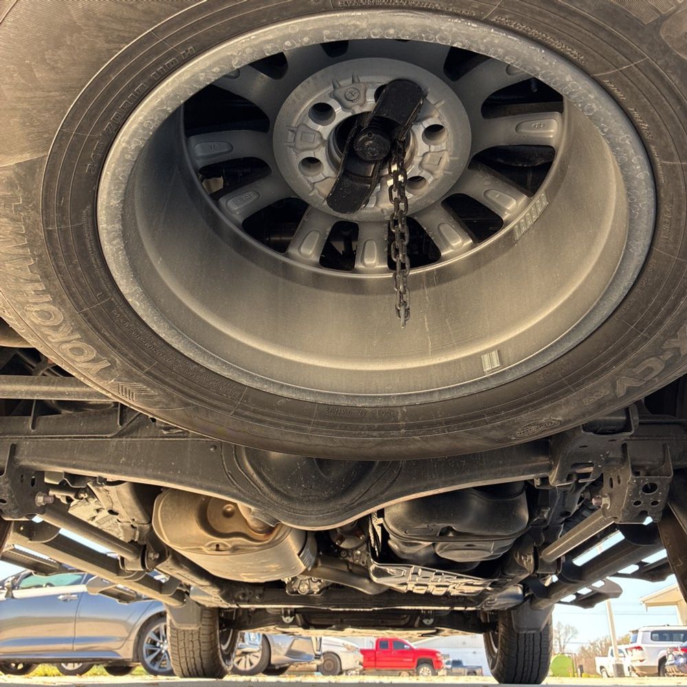 2025 Toyota Land Cruiser - Image 15