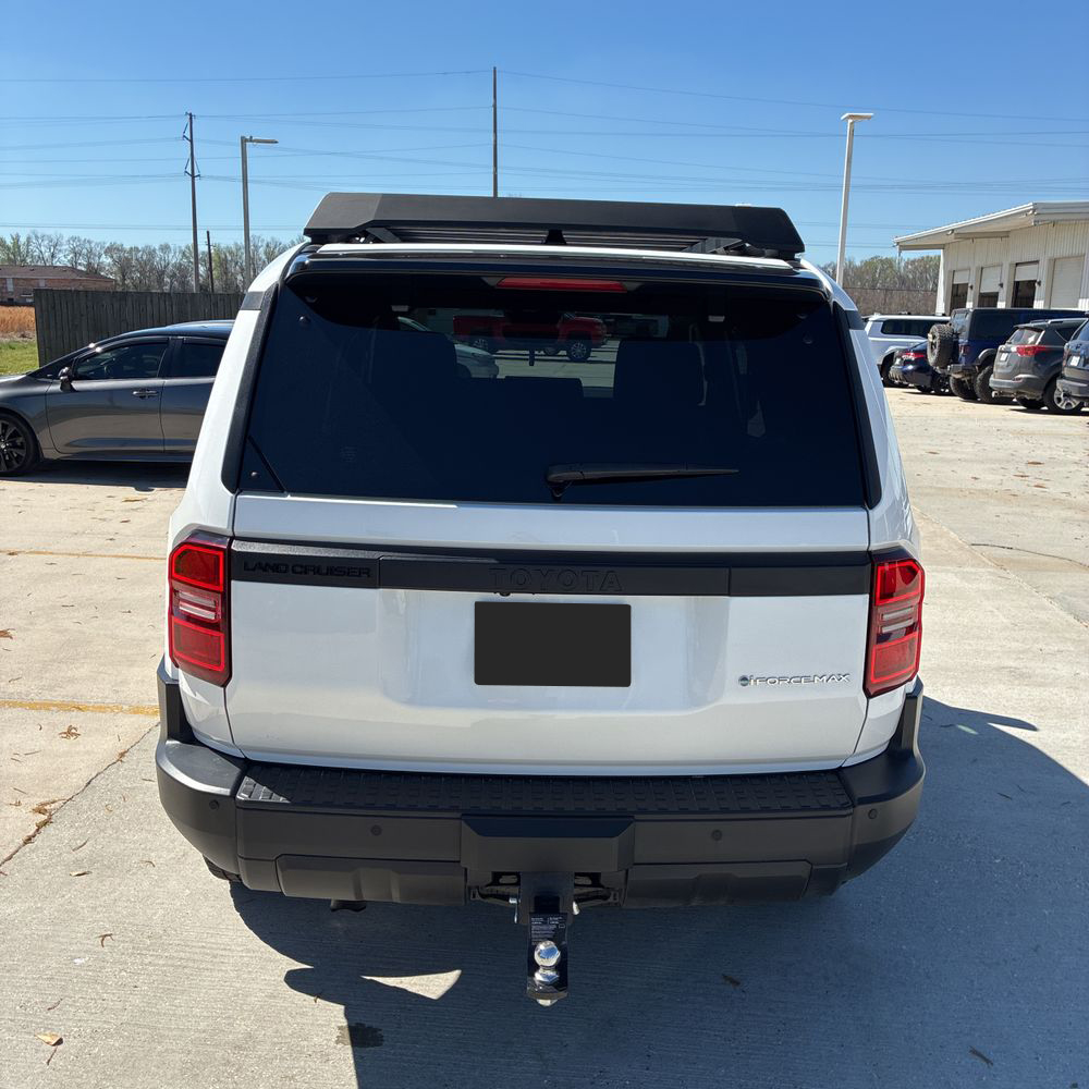 2025 Toyota Land Cruiser - Image 17