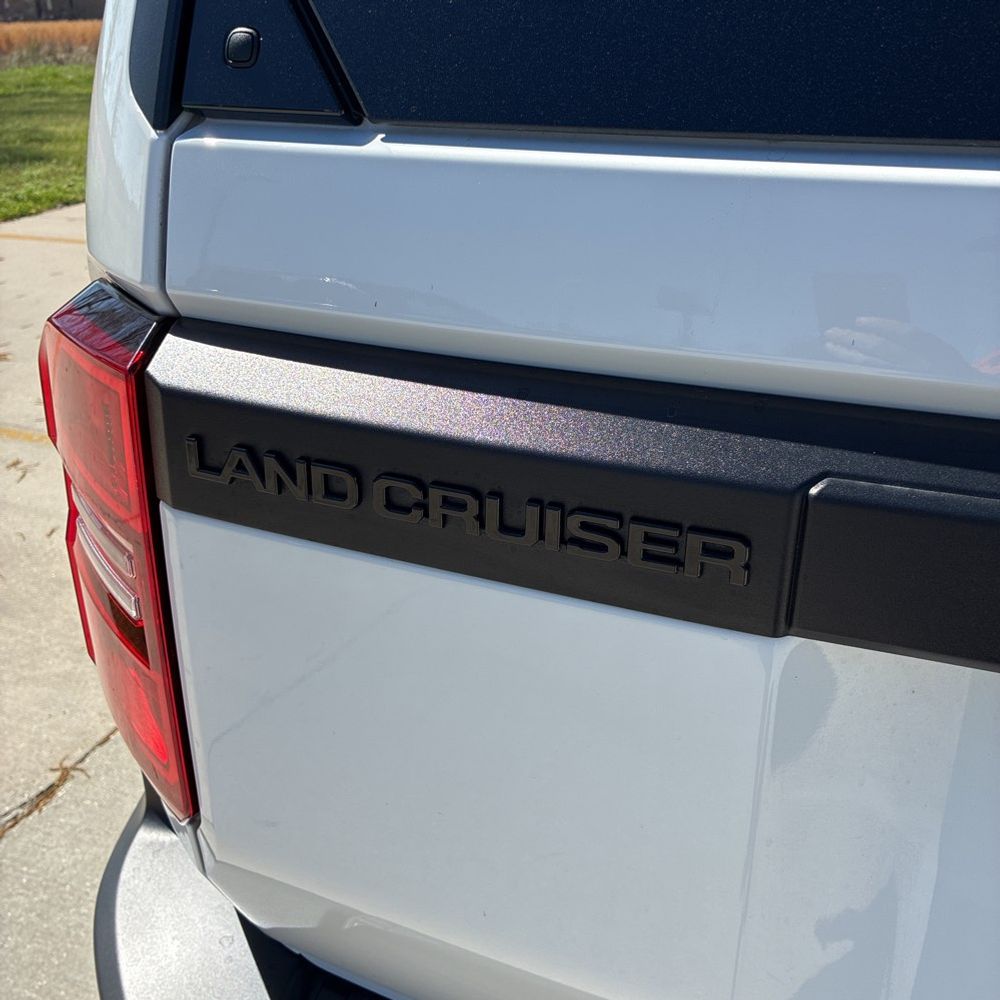 2025 Toyota Land Cruiser - Image 22