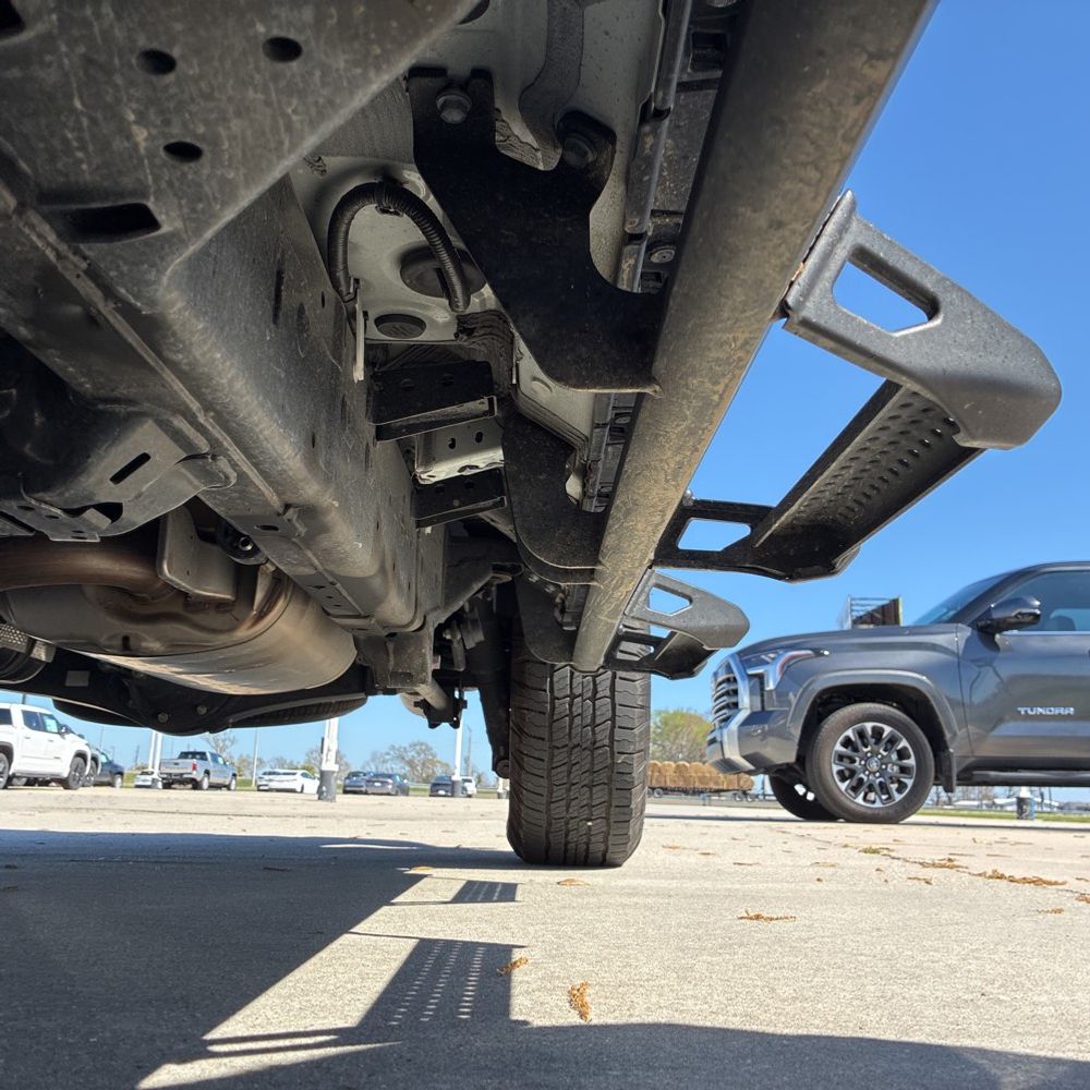 2025 Toyota Land Cruiser - Image 23