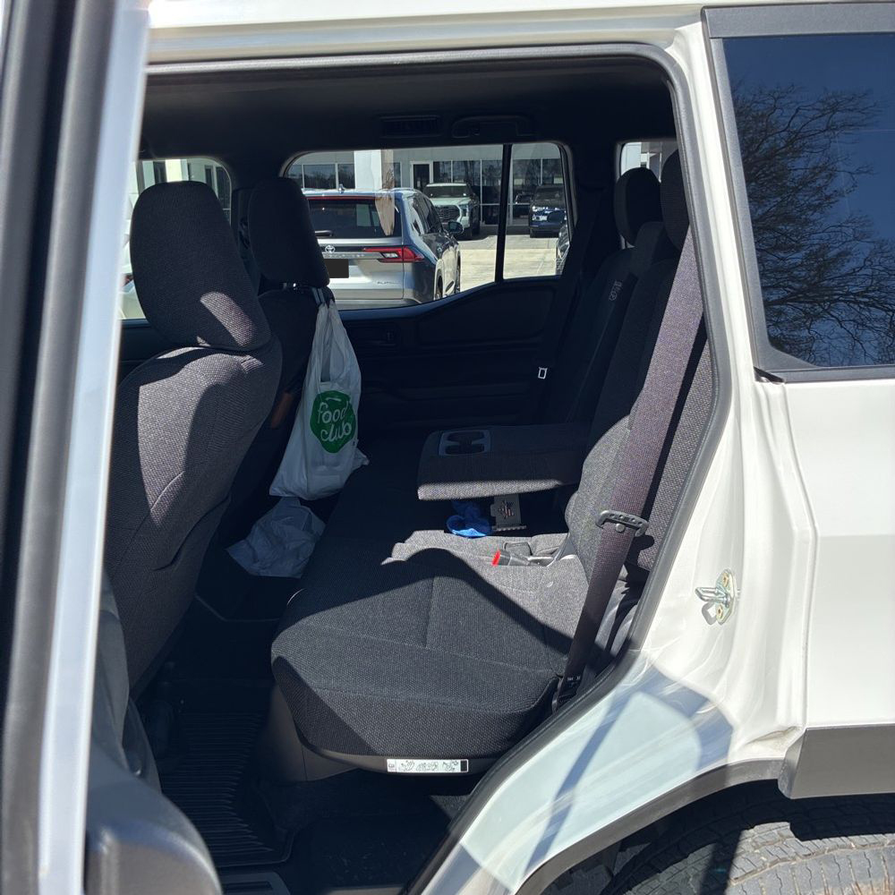 2025 Toyota Land Cruiser - Image 39