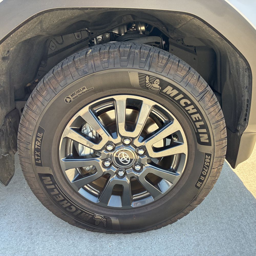 2025 Toyota Land Cruiser - Image 46