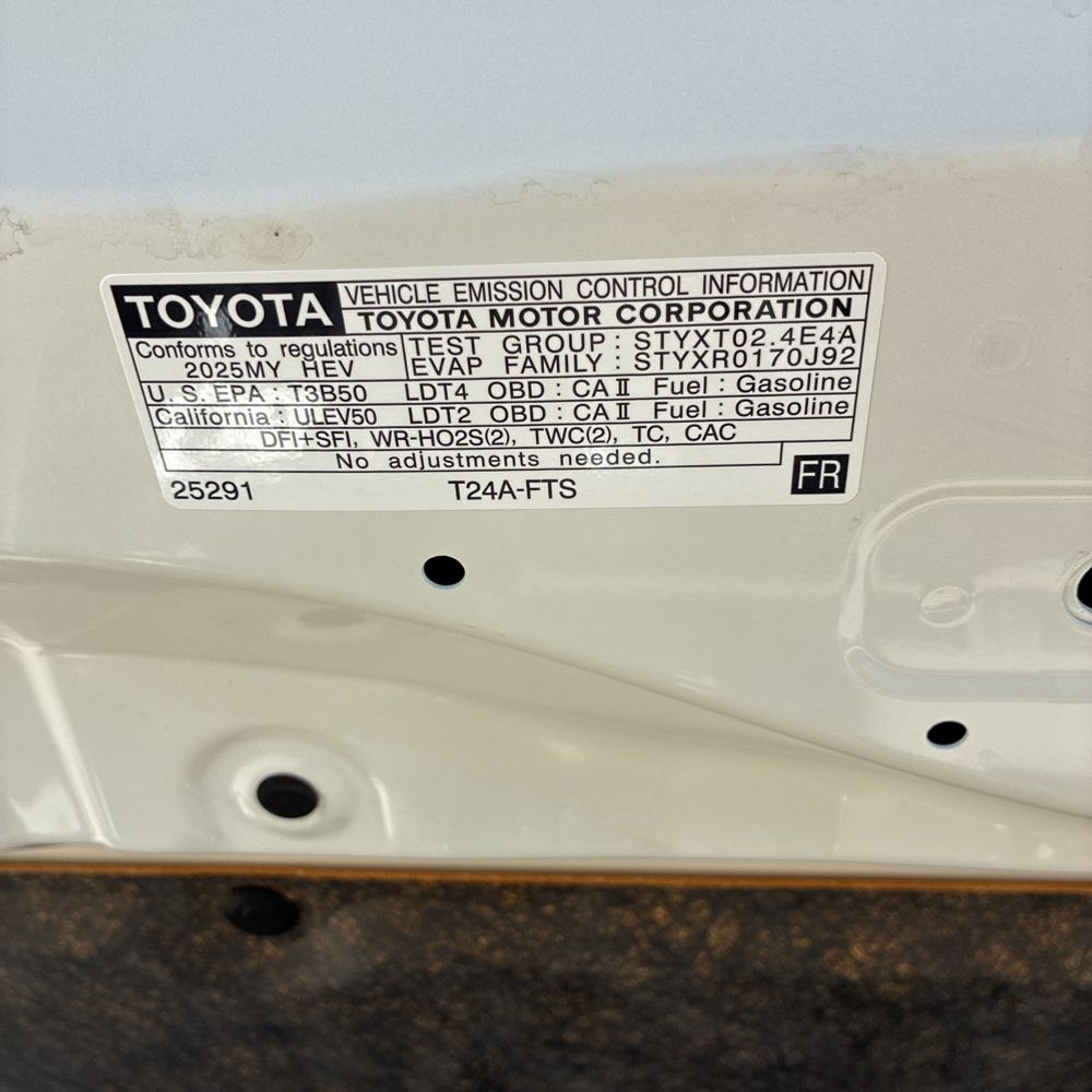 2025 Toyota Land Cruiser - Image 54