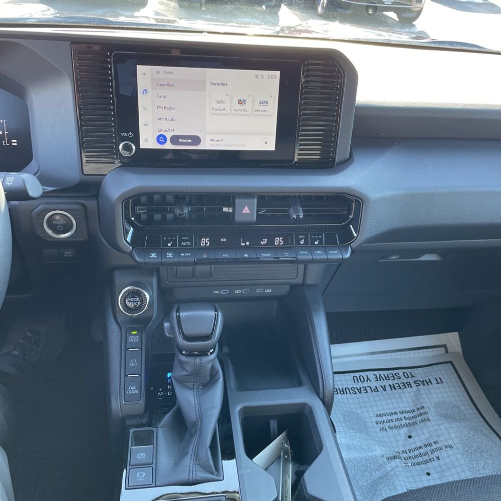 2025 Toyota Land Cruiser - Image 21