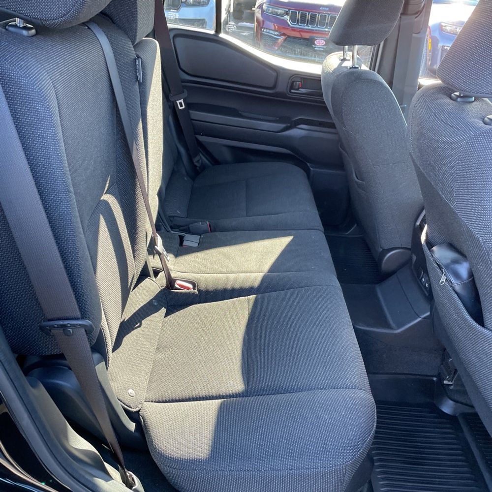 2025 Toyota Land Cruiser - Image 32