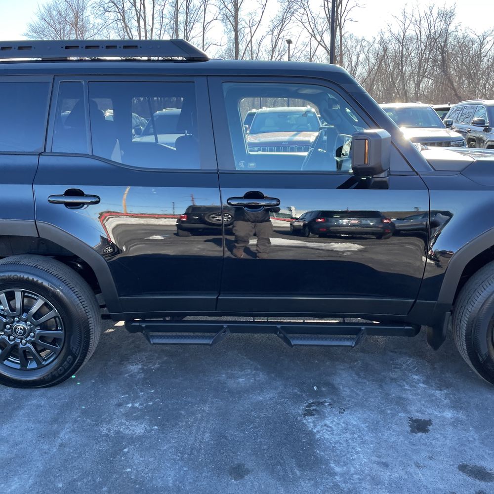 2025 Toyota Land Cruiser - Image 34