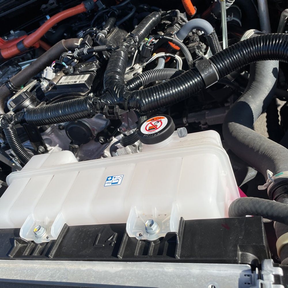 2025 Toyota Land Cruiser - Image 35