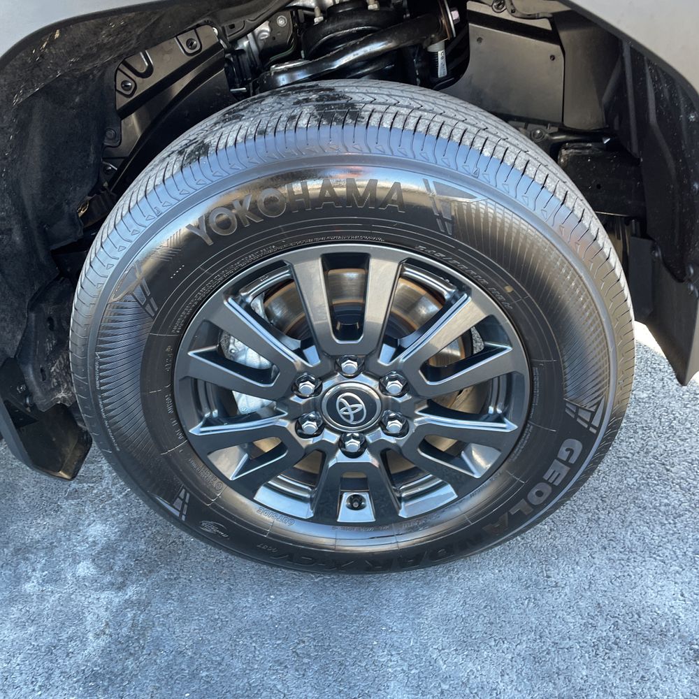 2025 Toyota Land Cruiser - Image 43