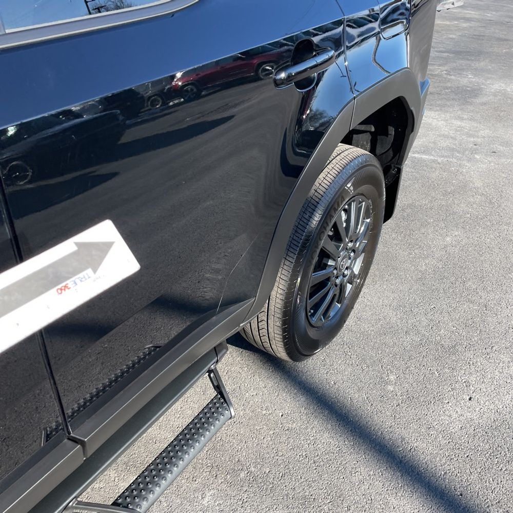 2025 Toyota Land Cruiser - Image 50