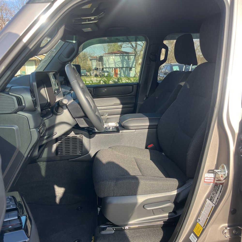 2024 Toyota Land Cruiser - Image 16