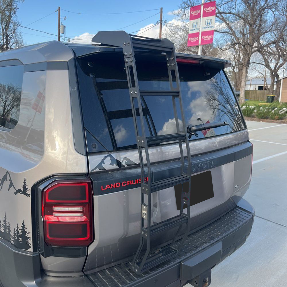 2024 Toyota Land Cruiser - Image 17