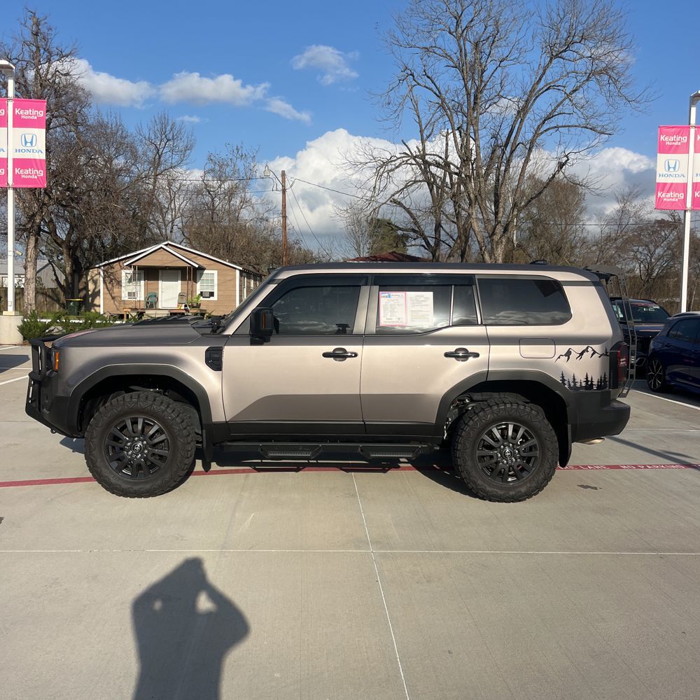 2024 Toyota Land Cruiser - Image 24