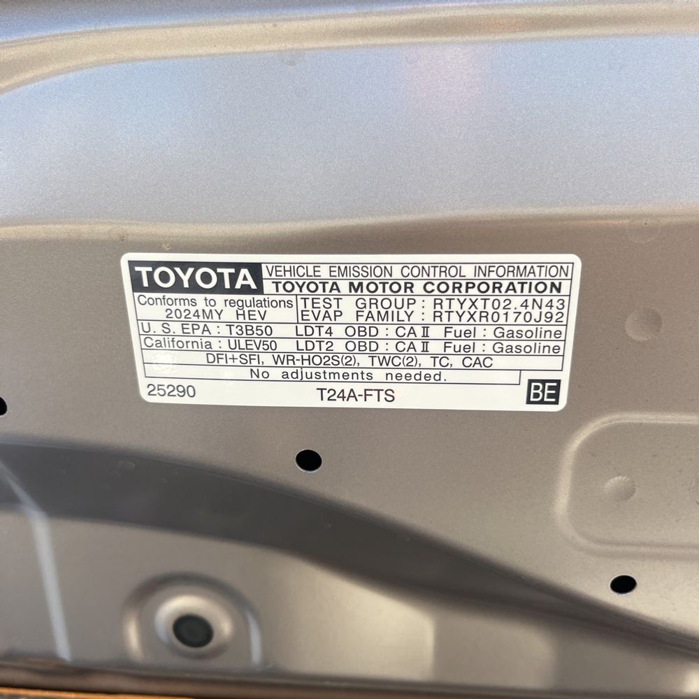 2024 Toyota Land Cruiser - Image 28