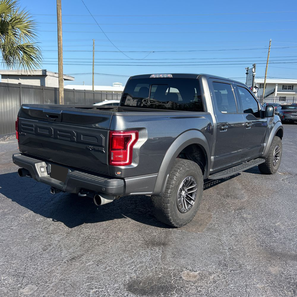 2020 Ford F-150 - Image 40