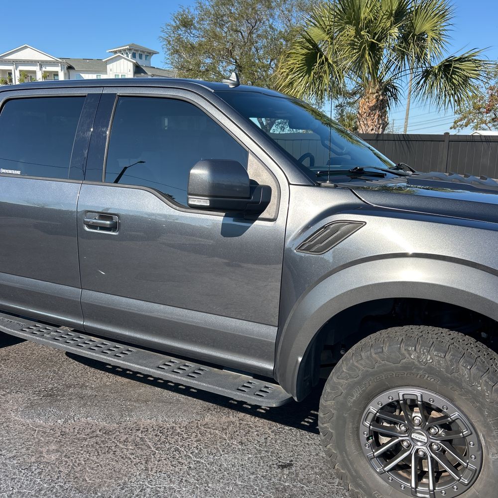 2020 Ford F-150 - Image 46