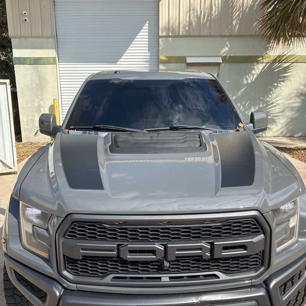 2018 Ford F-150 - Image 10