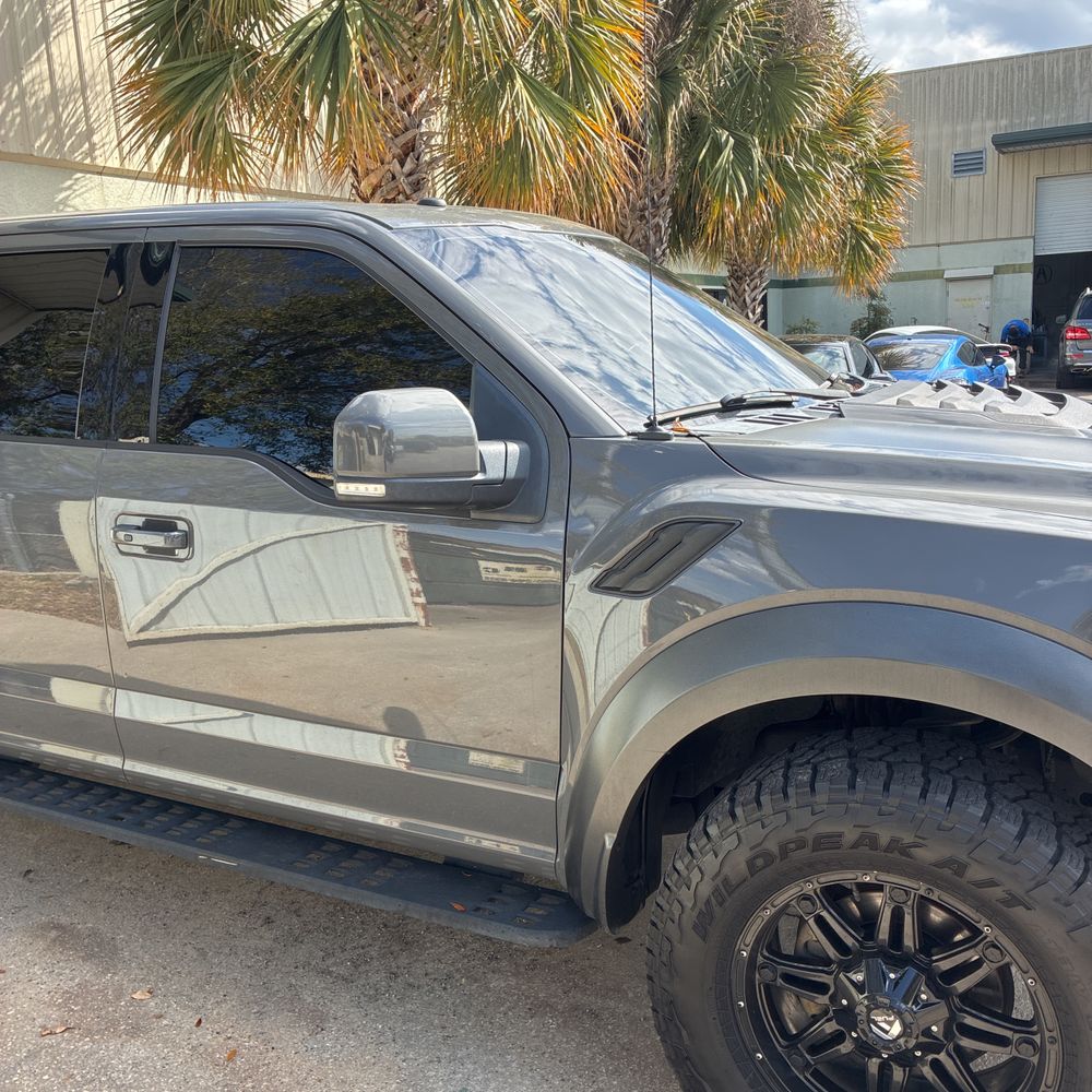 2018 Ford F-150 - Image 43