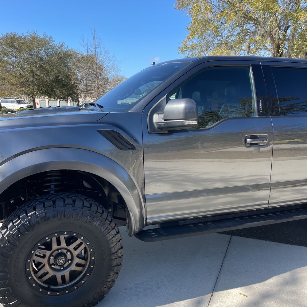 2019 Ford F-150 - Image 19