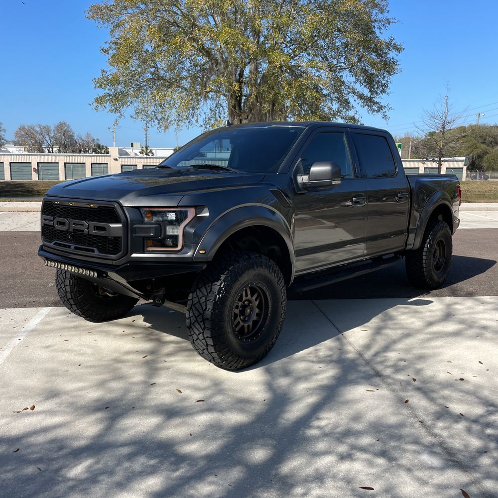 2019 Ford F-150 - Image 27