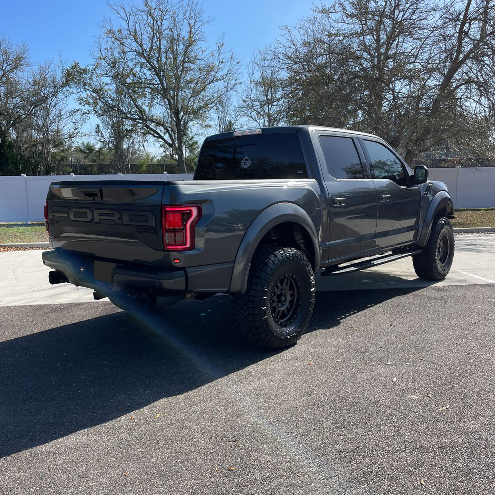 2019 Ford F-150 - Image 29