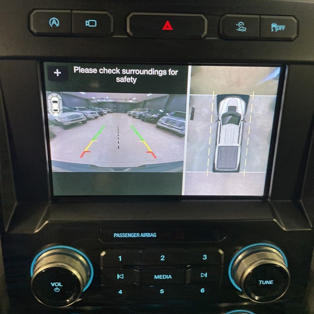 2019 Ford F-150 - Image 30