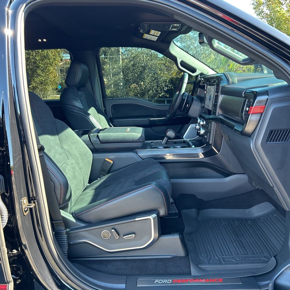 2025 Ford F-150 - Image 5