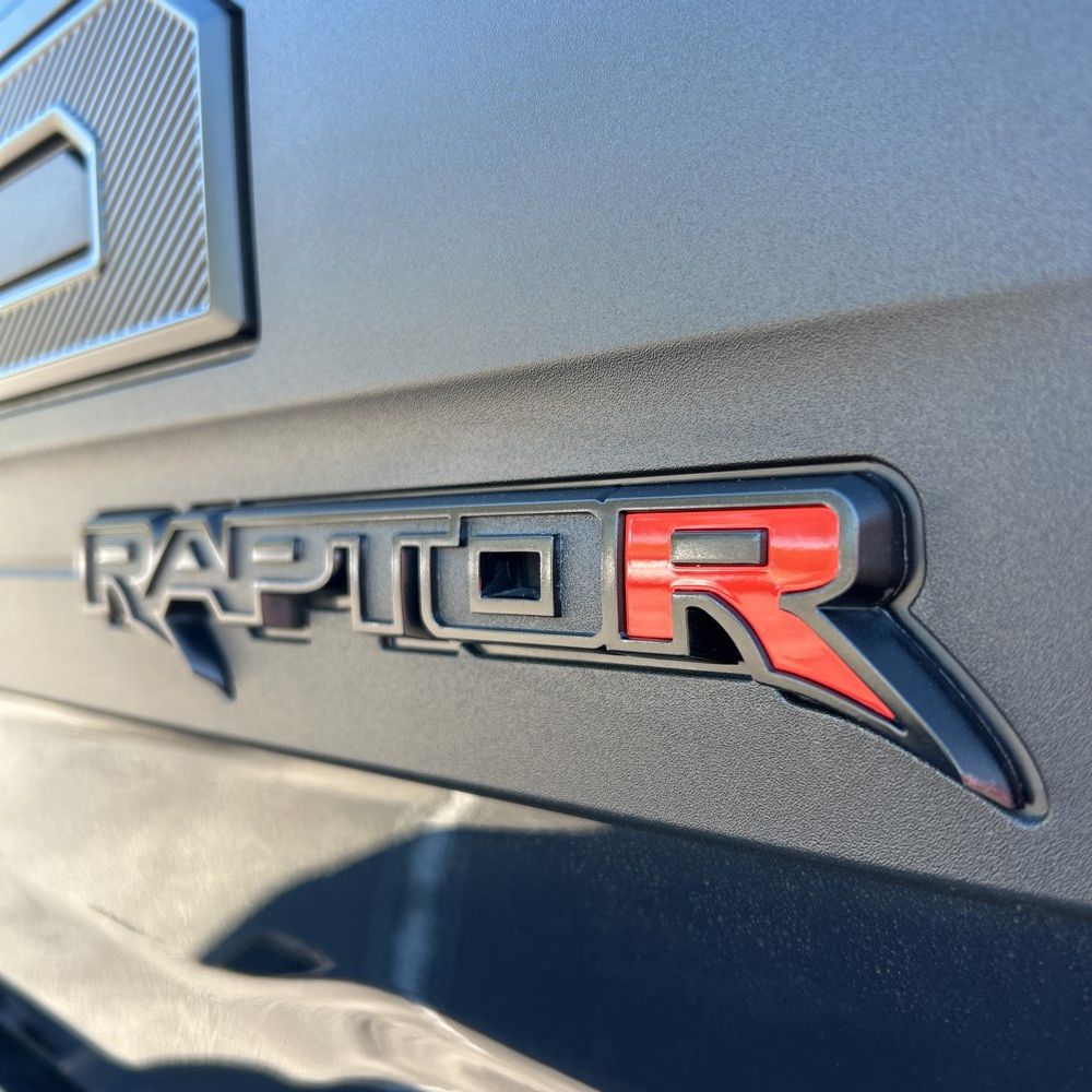 2025 Ford F-150 - Image 14