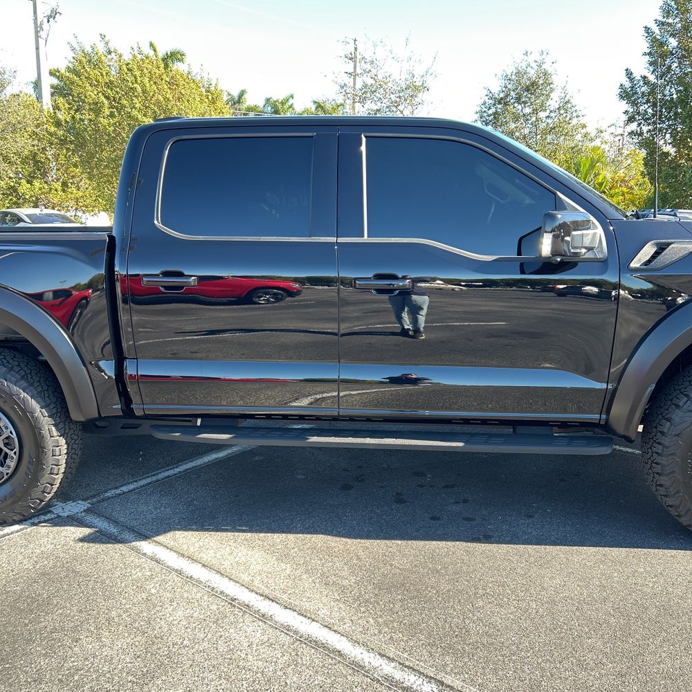 2025 Ford F-150 - Image 36