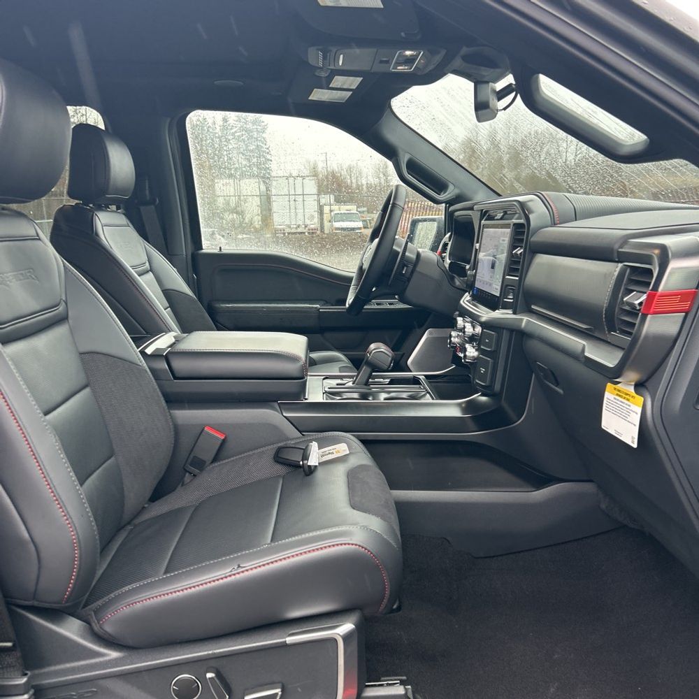 2025 Ford F-150 Raptor - Image 6