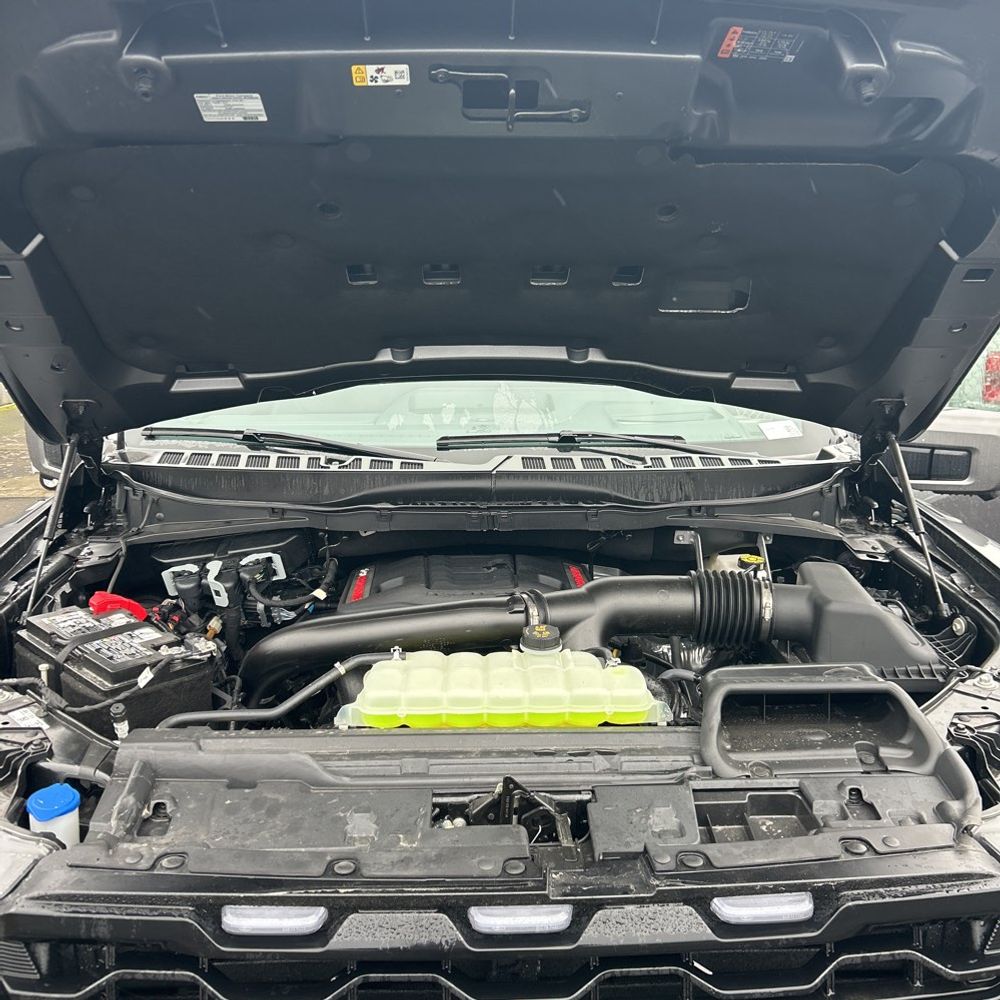 2025 Ford F-150 Raptor - Image 34