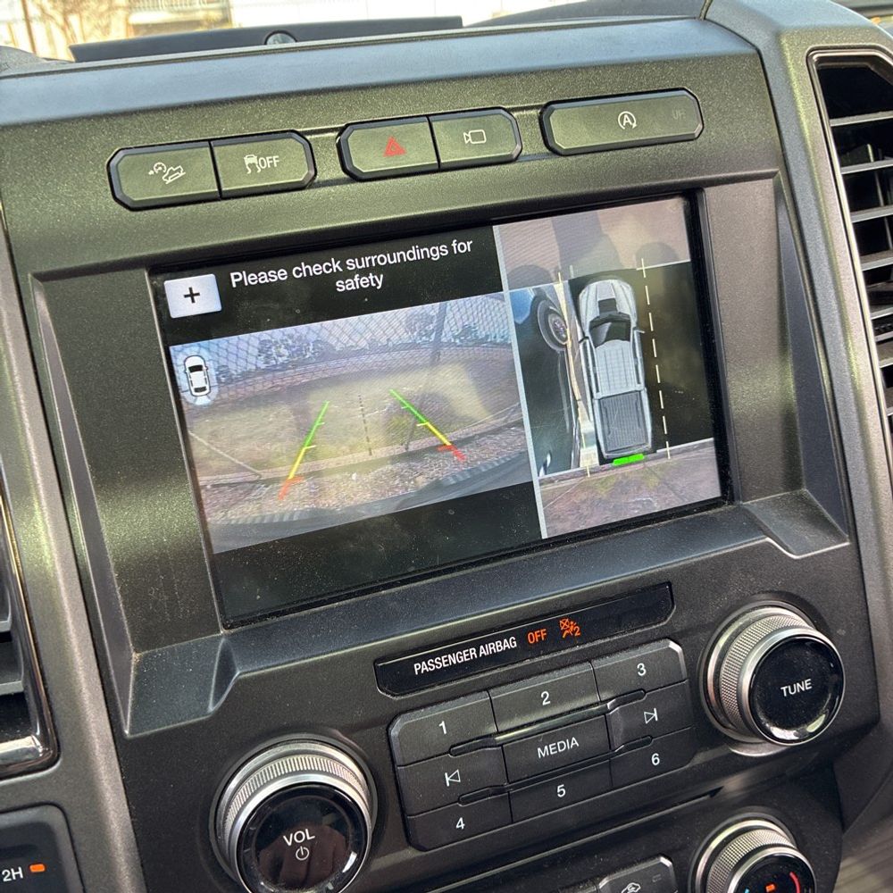 2018 Ford F-150 - Image 13