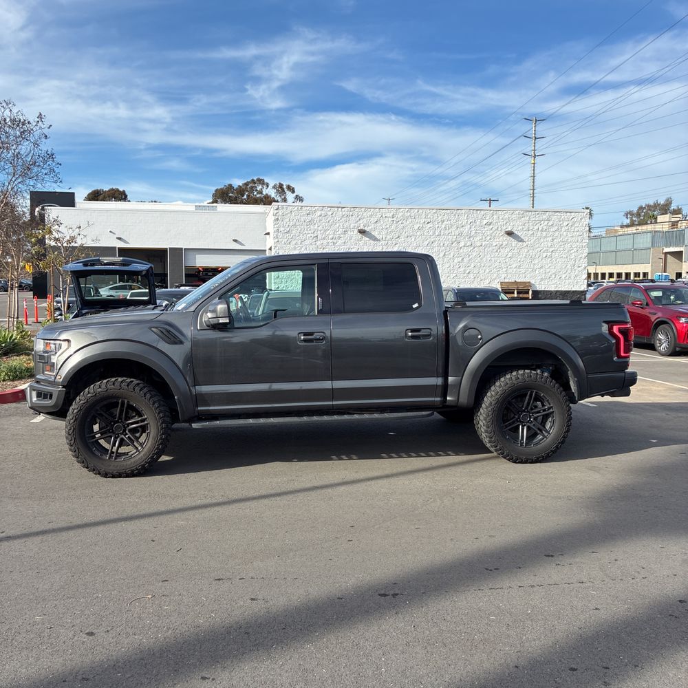 2018 Ford F-150 - Image 20
