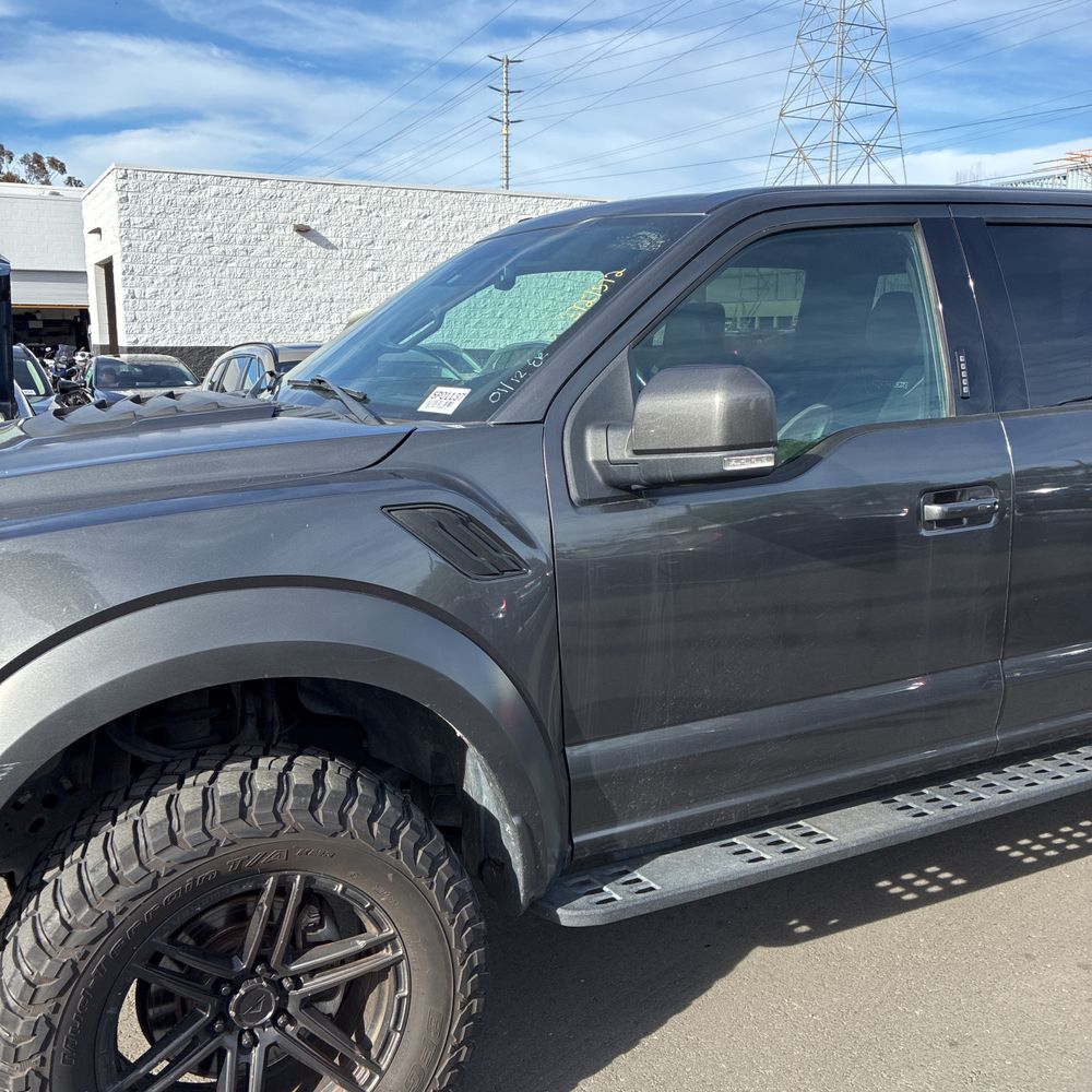 2018 Ford F-150 - Image 62