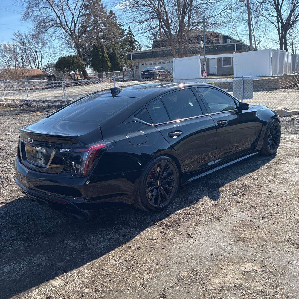 2023 Cadillac CT5-V - Image 7