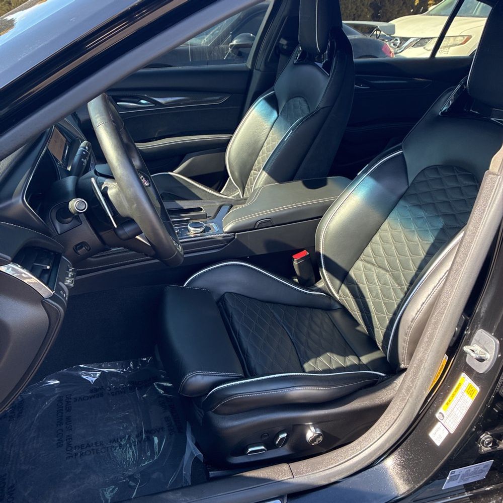 2023 Cadillac CT5-V - Image 8