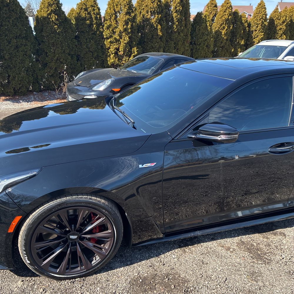 2023 Cadillac CT5-V - Image 13