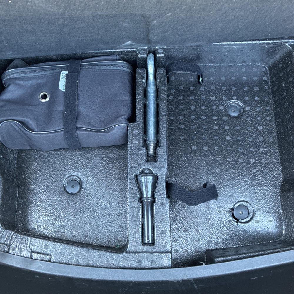 2023 Cadillac CT5-V - Image 15